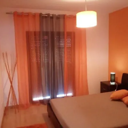 Eco & בית הארחה *